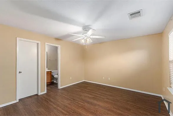6114 Elton Knolls St — Photo 7