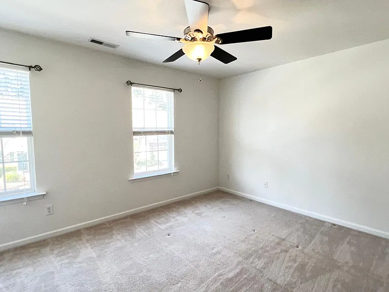 8235 Belneath Ct — Photo 4