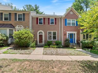 8073 Morning Meadow Ct, Alexandria, VA 22315