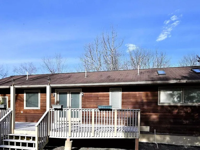 550 N Sanatoga Rd — Photo 22