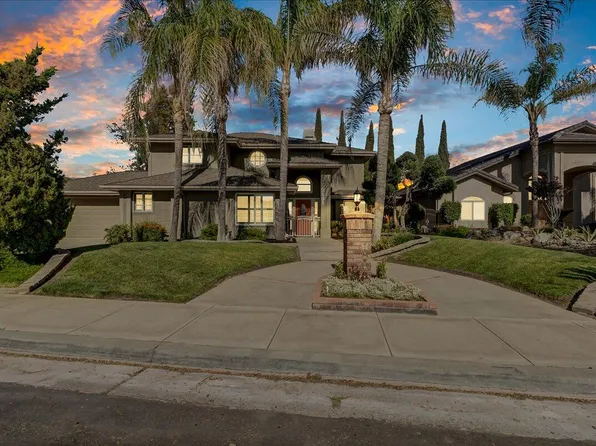 2691 Westport Drive, Hanford, CA 93230