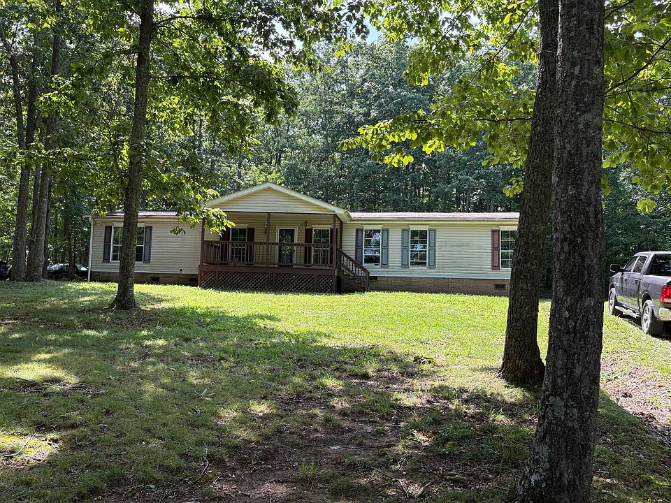 1st image of 447 Shadowland Dr
