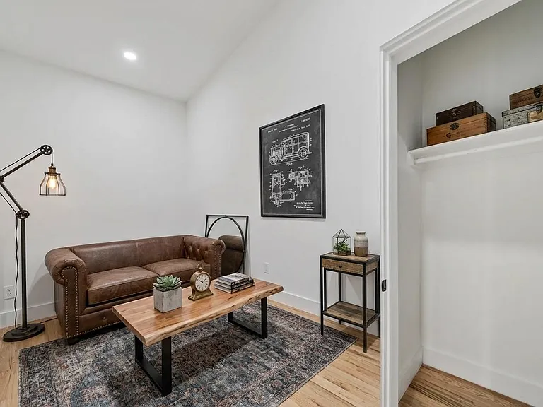 312 Manhattan Ave #3F — Photo 6