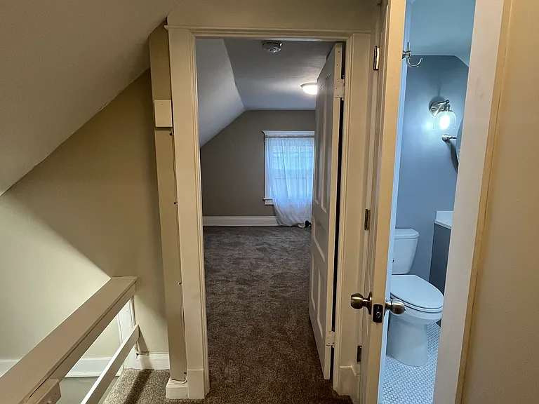 272 Norwalk Ave — Photo 60