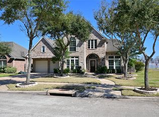 5215 Field Briar Ln, Sugar Land, TX 77479