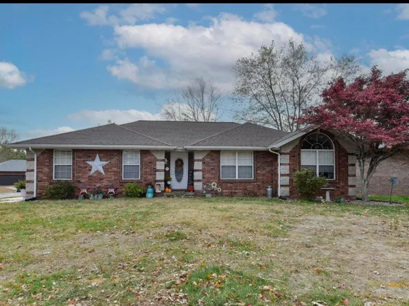 608 Cypress Ave, Nixa, MO 65714