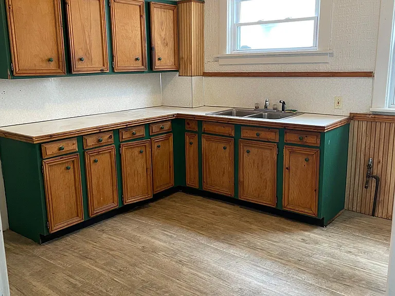 2209 Liberty St #1 — Photo 6