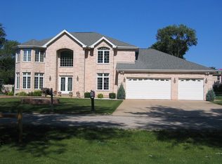 1417 Lincoln St, Schaumburg, IL