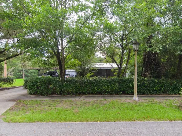 257 Desoto Ave, De Leon Springs, FL 32130
