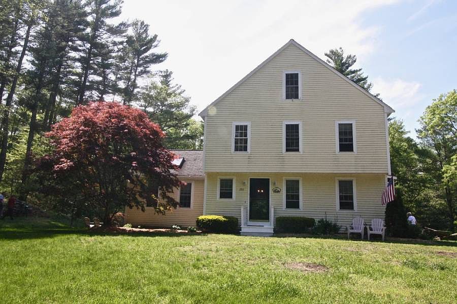 200 Plympton St, Middleboro, MA 02346 Zillow