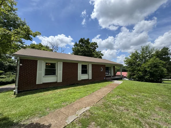 2105 Crestline Dr, Nashville, TN 37214