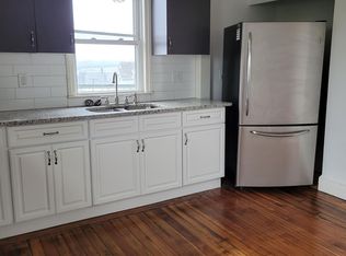 207 Rhodes St FLOOR 3, Providence, RI 02905