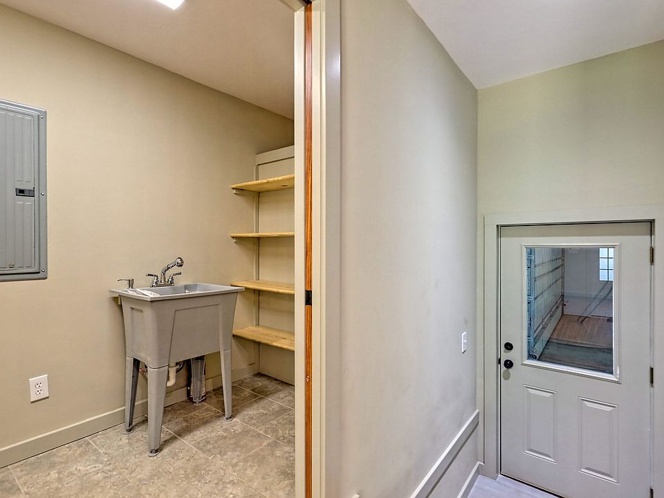 163rd image of 3622 Sandy Ford Rd