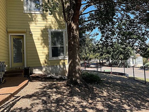2nd image of 3005 Bond Dr #277C