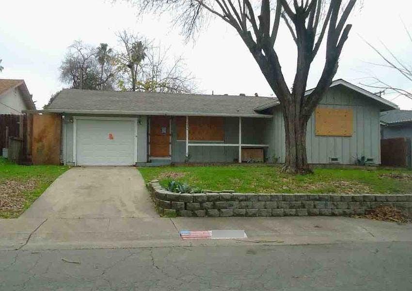 1st image of 6844 Brookhaven Way