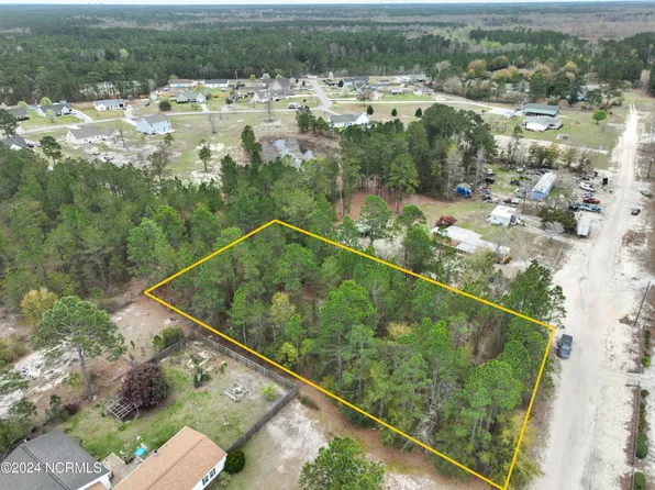 3343 Sandy Hills Drive NE, Leland, NC 28451