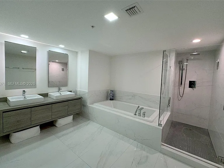 400 Sunny Isles Blvd #1505 — Photo 24