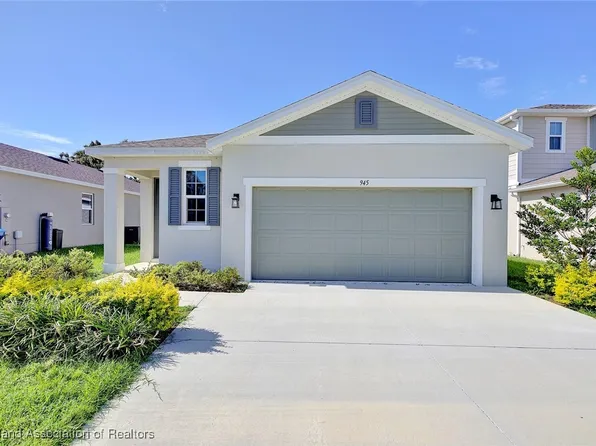 945 Blue Creek Dr, Haines City, FL 33844