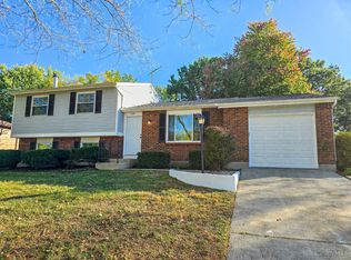 4189 Edinburgh Dr, Cincinnati, OH 45245