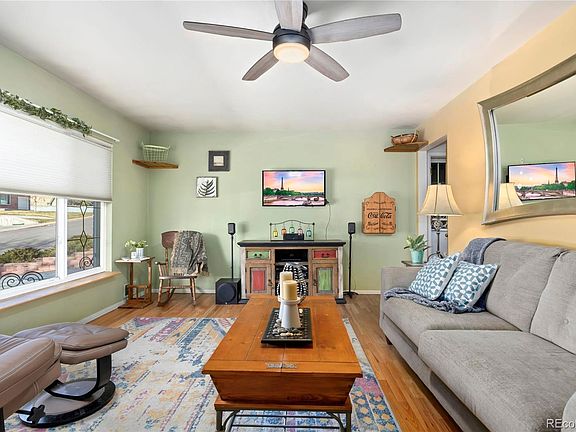 5th image of 4042 W Greenwood Place