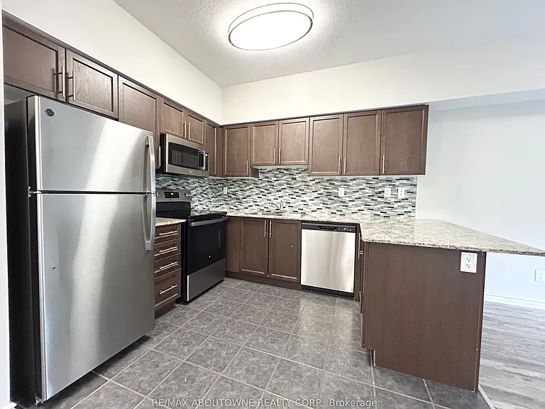 5 Rittenhouse Rd #203 — Photo 3