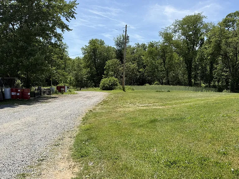 360 Metzger Dr — Photo 8
