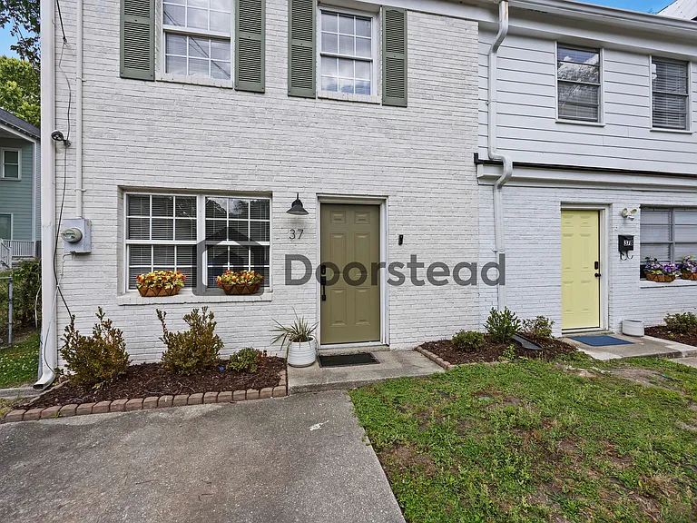 37 F St #A — Photo 3