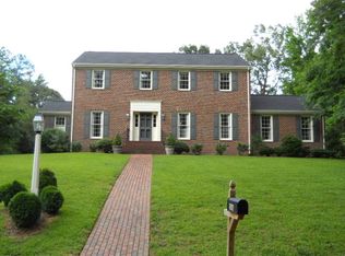 500 Arbutus Dr E, Roanoke Rapids, NC 27870