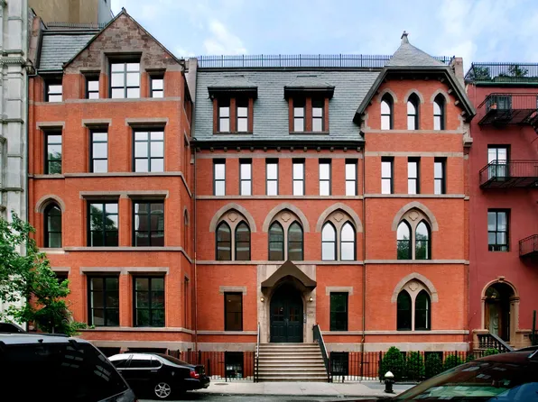 233 East 17th Street image 10 of 10