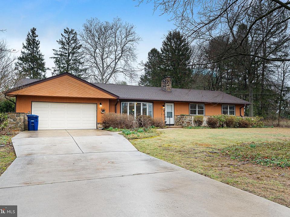 1st image of 807 Westfield Rd