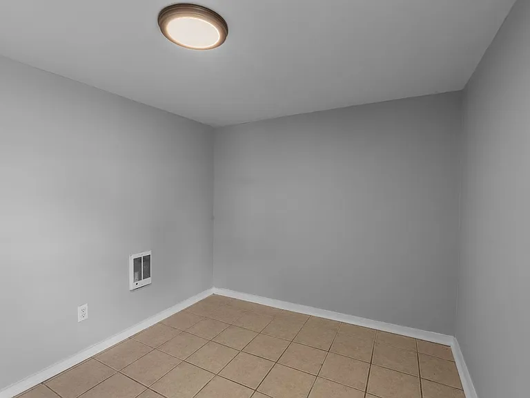 Hickory Lofts — Photo 57