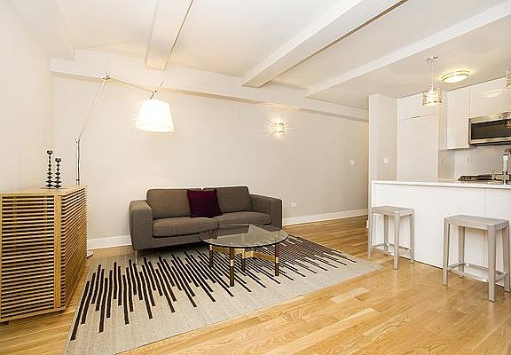3rd image of 308 W 30th St APT 6A