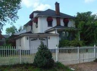 330 Linden Rd, Roselle, NJ 07203