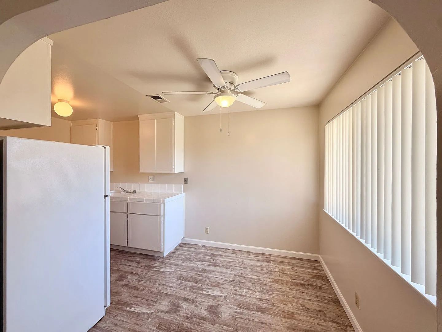 3727 Peacock Court — Photo 4