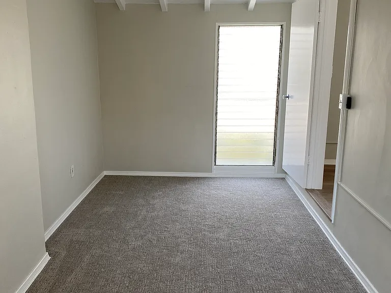320 1/2 Sapphire Ave #1/2 — Photo 15