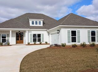 671 Kitfox Ave, Fairhope, AL 36532