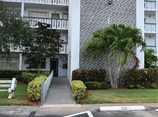 3071 Oakridge Dr #3071-F, Deerfield Beach, FL 33442