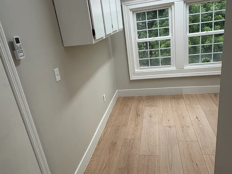 10 Dickinson Ave #3 — Photo 6