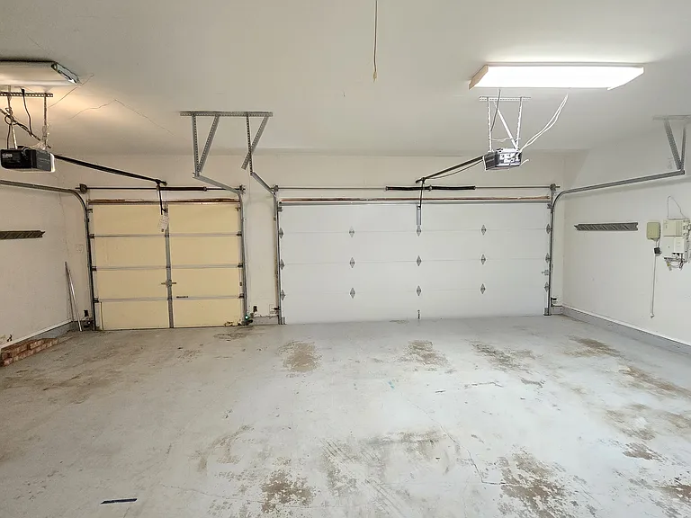 2421 Micarta Dr — Photo 19