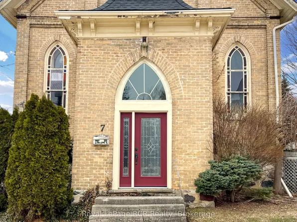 7 Peter St S, South Bruce, ON N0G 2J0