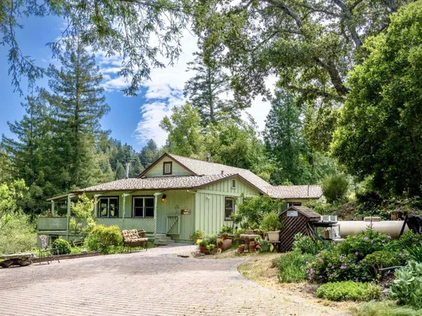 24095 Schulties Rd, Los Gatos, CA 95033