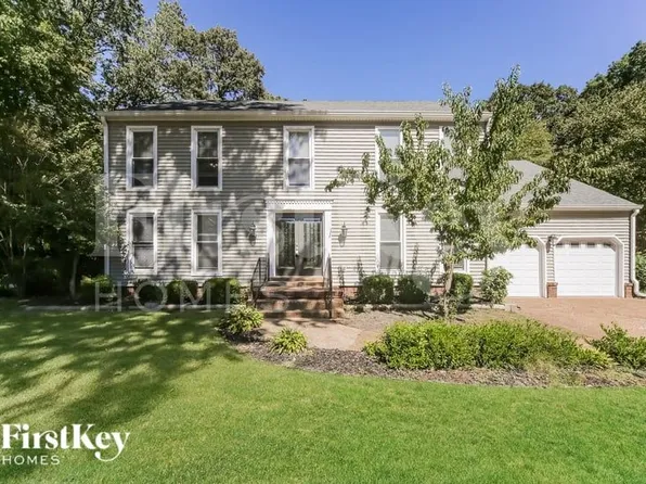 2220 Nutbush Pl, Cordova, TN 38016