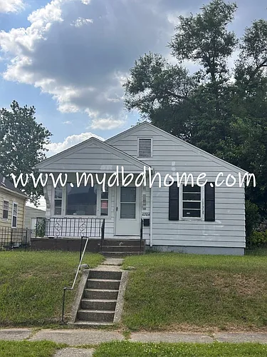 4204 Robinwood Dr Photo 1