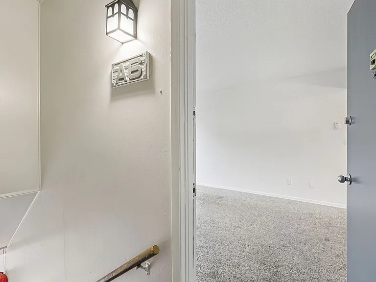 PARK PLACE APARTMENTS - YOUR HOME IS HERE! - UP TO 6 WEEKS FREE! — Photo 34