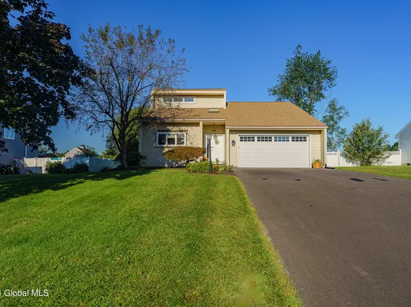 11 Cord Drive, Latham, NY 12110