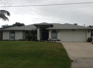 3319 SW 8th St, Cape Coral, FL 33991