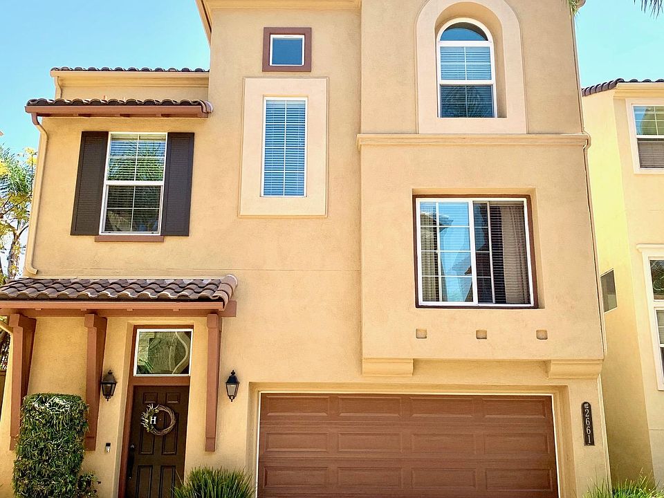 1st image of 2661 Villas Way