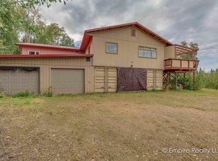 10515 Salcha Dr, Salcha, AK 99714