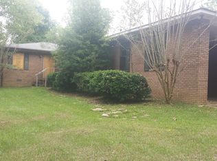 1928 National Guard Rd, Columbia, MS 39429