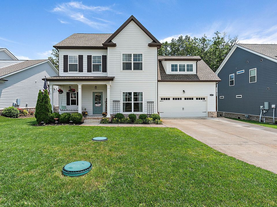 1st image of 1327 Batbriar Rd